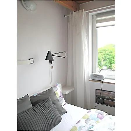 Yellow Peaked Shoe Apartment Krakau Exterior foto